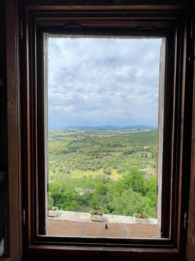 Tenuta Di Montemassi Fattoria Exteriör bild