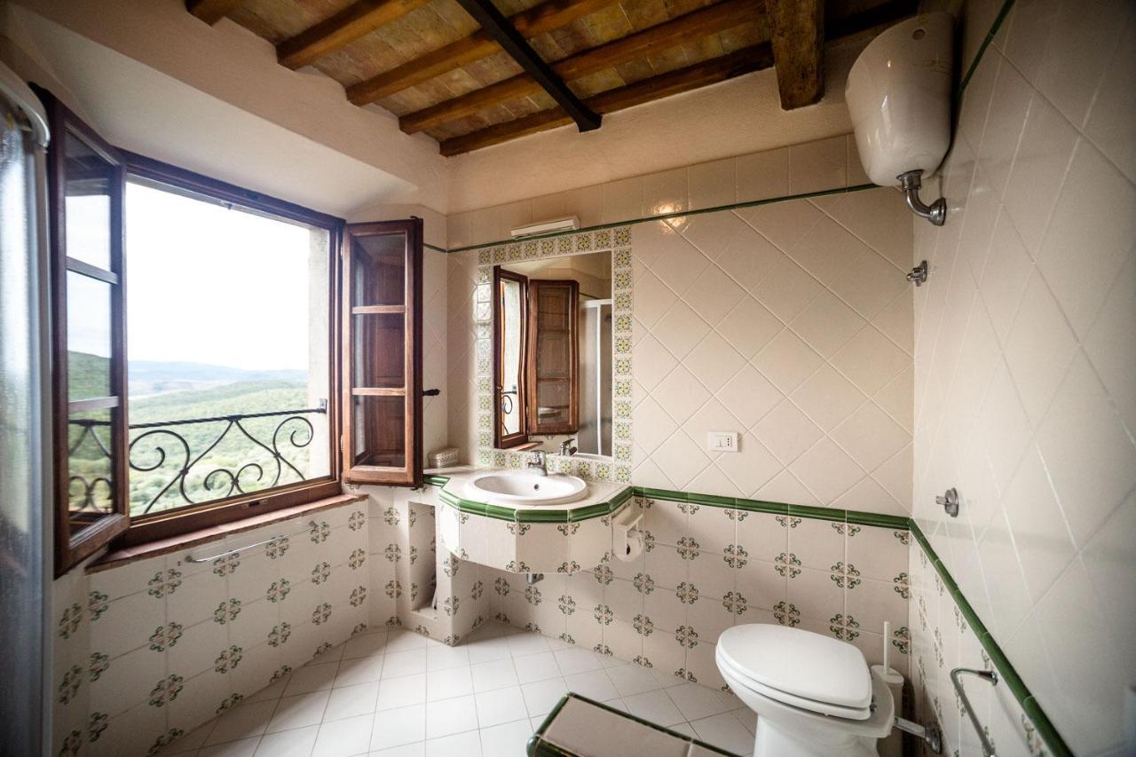 Tenuta Di Montemassi Fattoria Exteriör bild